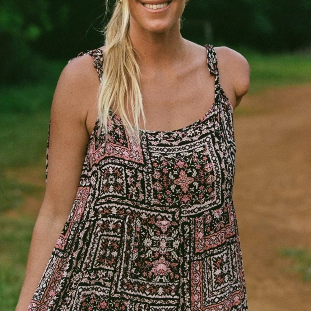 CJLA x Bethany Hamilton Millie Pink & Black Boho Printed Maxi Dress Sz S
